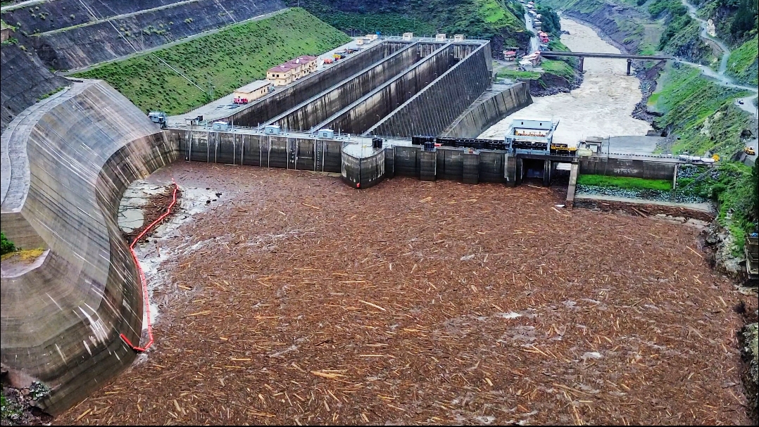 Massive Floating Debris Piles Up in Reservoir After Cloudburst in Neelum Valley